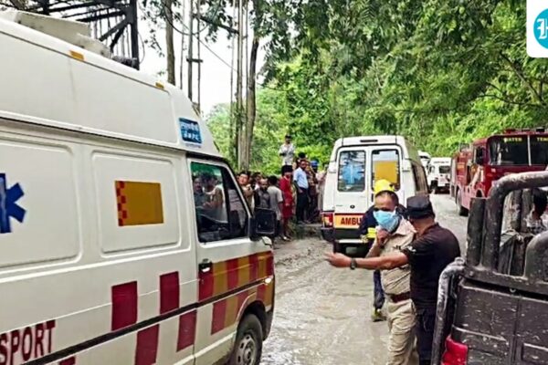 सिक्किम में भूस्खलन के बाद श्रमिकों को बचाने का अभियान