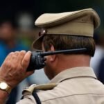 महिला ने कैब का इंतज़ार करते हुए असभ्य टिप्पणियों का वीडियो बनाया