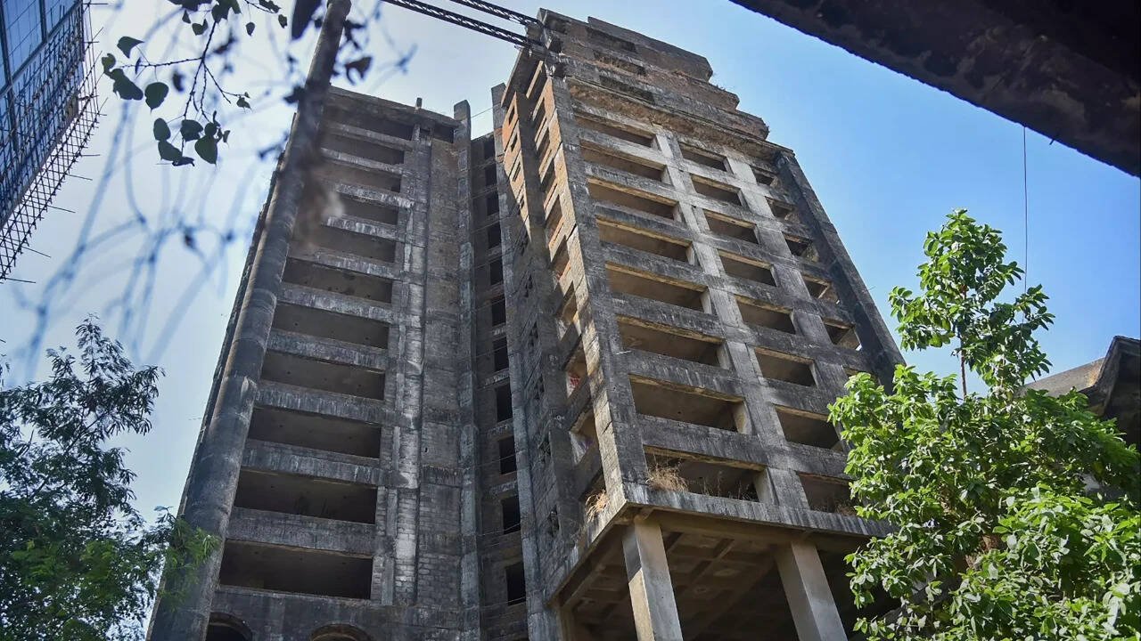 भारत में परित्यक्त भवनों की स्थिति और कानूनी आवश्यकताएँ