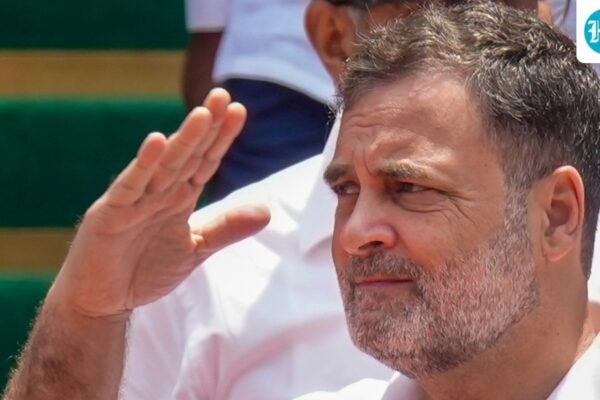 धर्मेंद्र प्रधान का संसद में स्वागत, राजनीतिक चर्चा का केंद्र