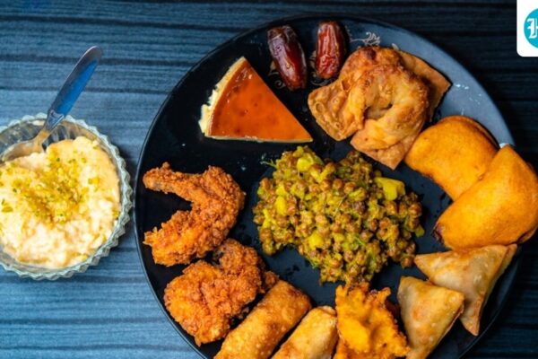 बरसात में पकोड़े और भुजिया का स्वादिष्ट नाश्ता