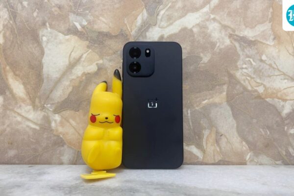 OnePlus Nord CE6 स्मार्टफोन की तस्वीर