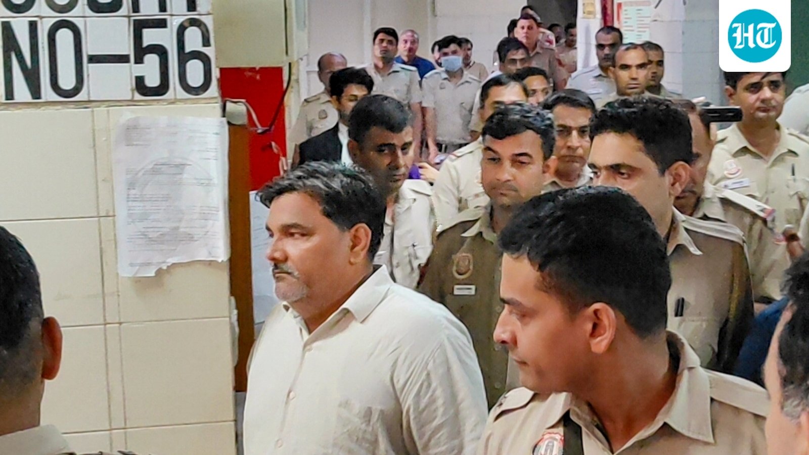 दिल्ली कोर्ट में ताहिर हुसैन को उम्रकैद की सजा का निर्णय