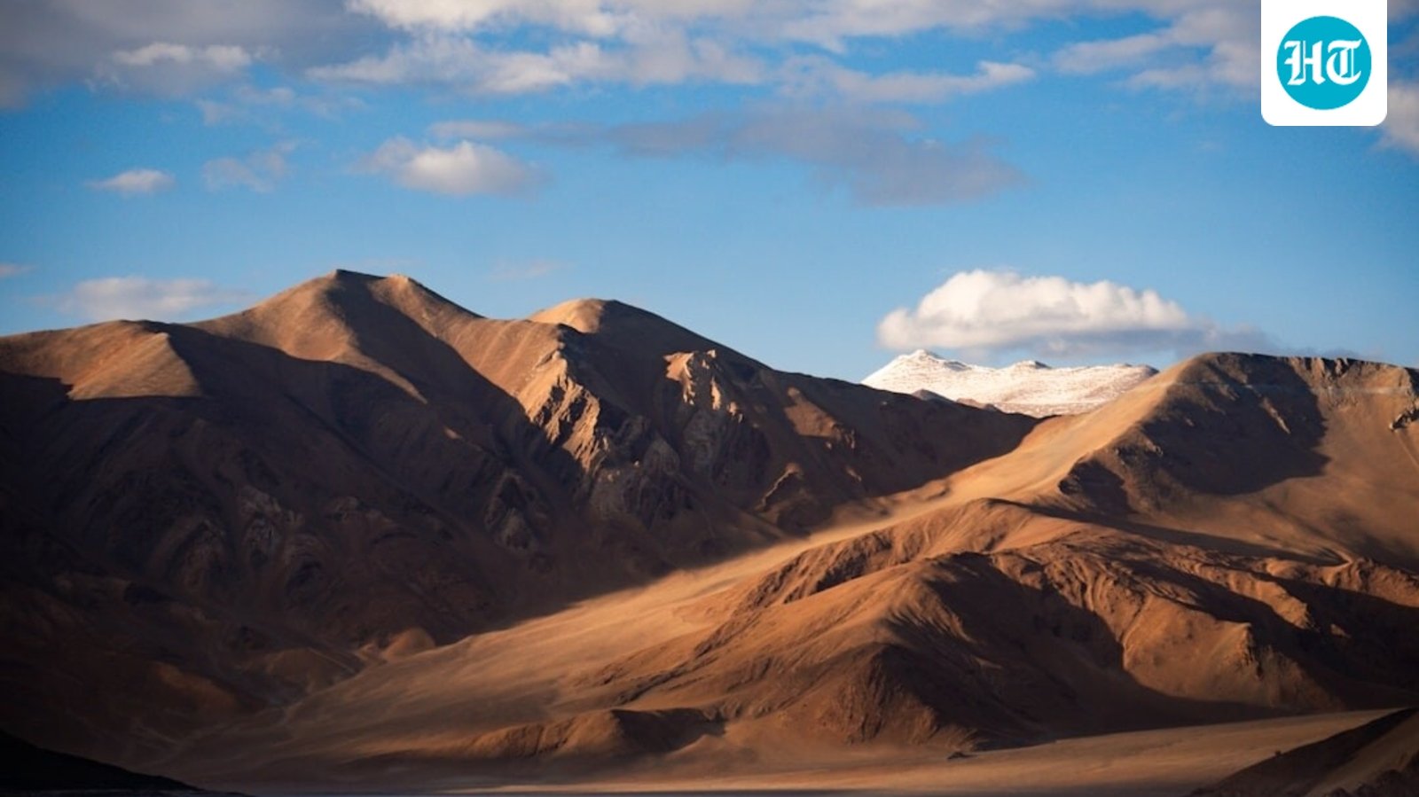 लद्दाख में वन्यजीव सफारी और पक्षी अवलोकन की ट्रेनिंग