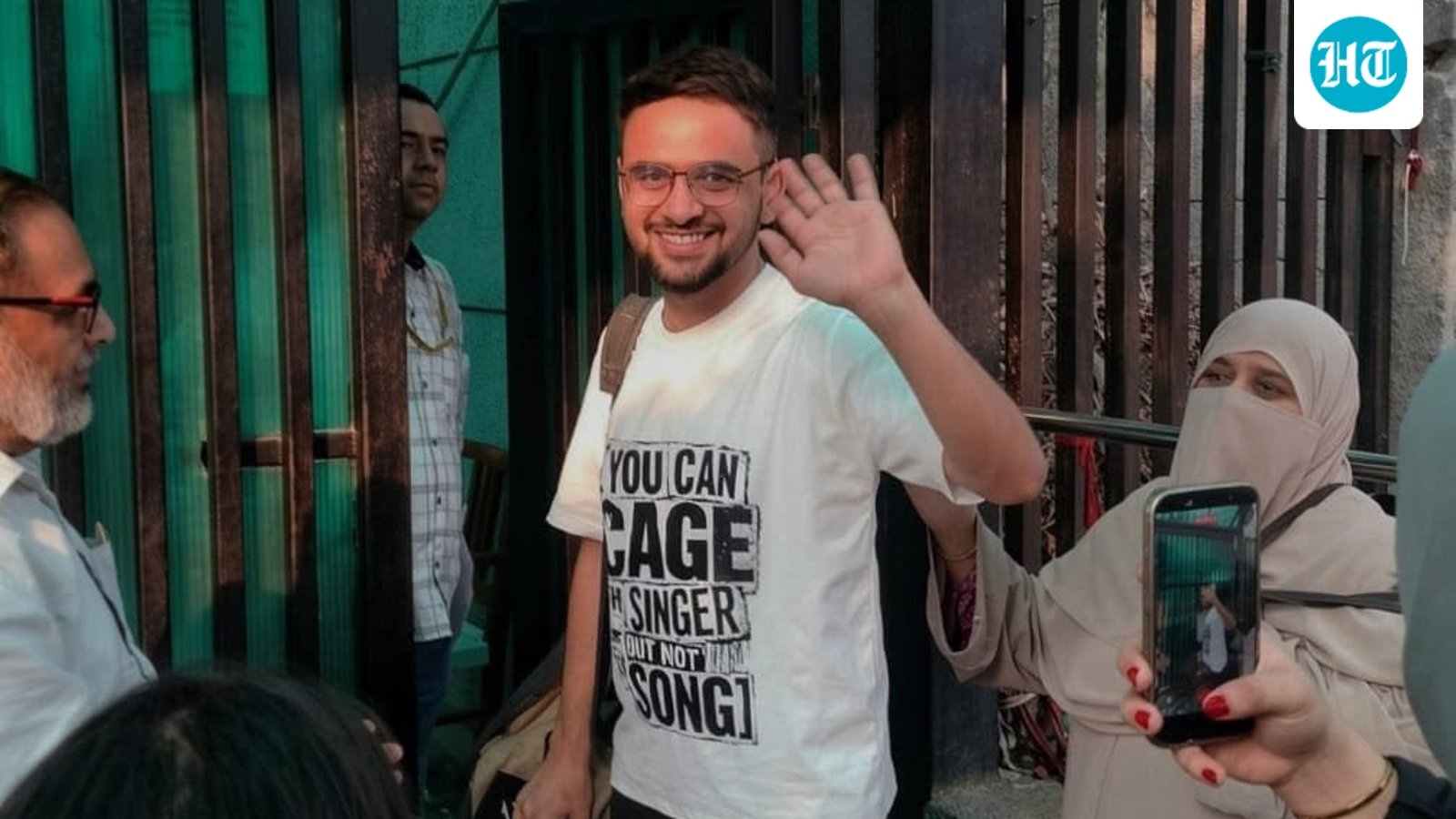 जेएनयू में उमर खालिद की किताब कार्यक्रम विवाद का दृश्य