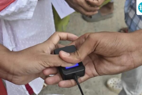 सरकार ने टेलीकॉम उपयोगकर्ताओं के बायोमीट्रिक डाटाबेस की योजना रद्द की