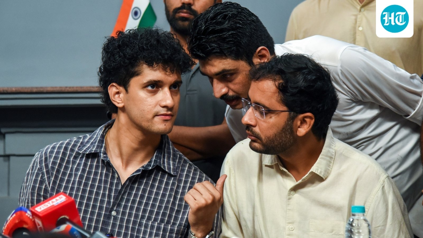 नोएडा में महिला के खिलाफ दर्ज जीरो FIR का मामला और पीएम मोदी के खिलाफ अभद्र भाषा