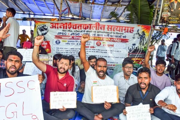 झारखंड में JPSC के सदस्यों का इस्तीफा और राजनीतिक स्थिति