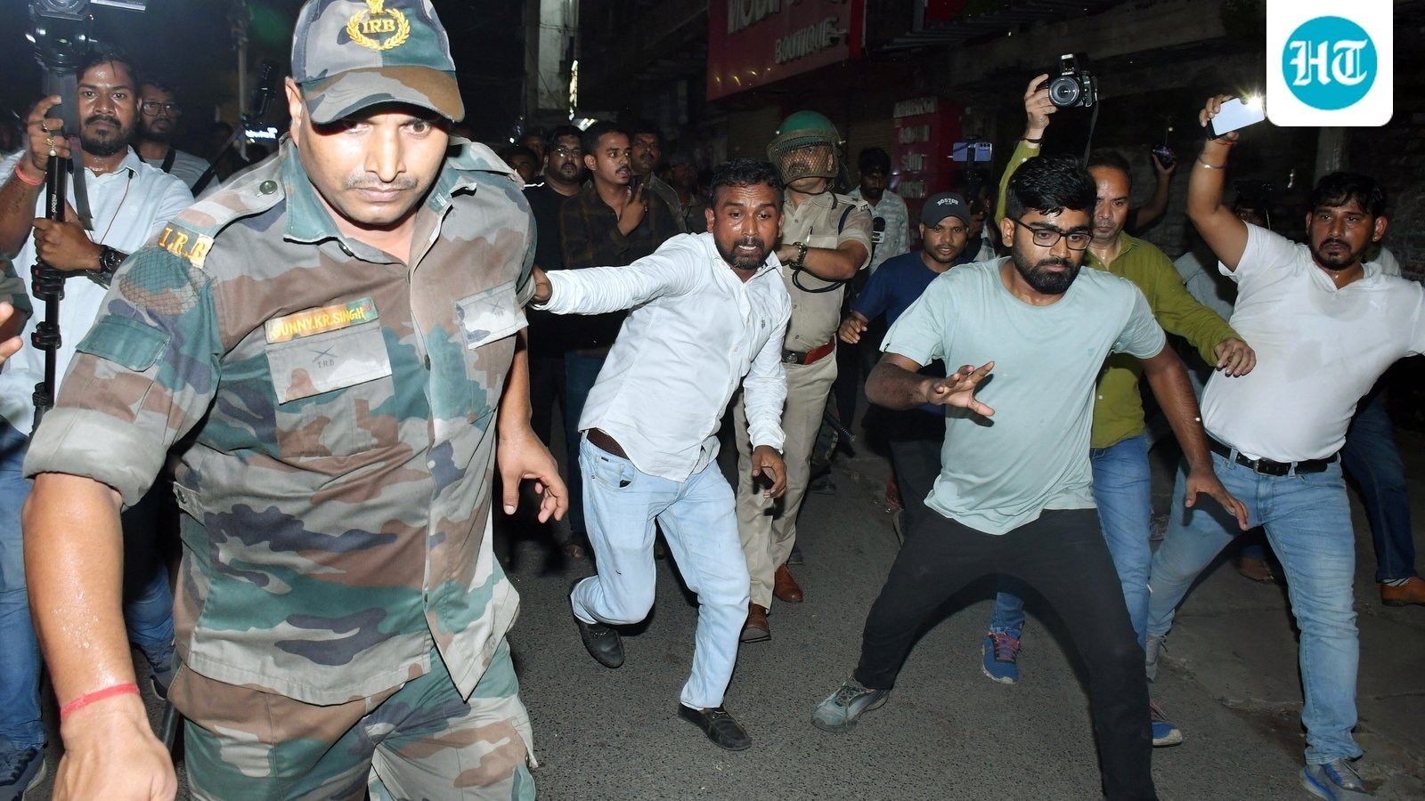 रांची पुलिस द्वारा जेपीएससी-जेएसएससी नेताओं के खिलाफ FIR की तस्वीर